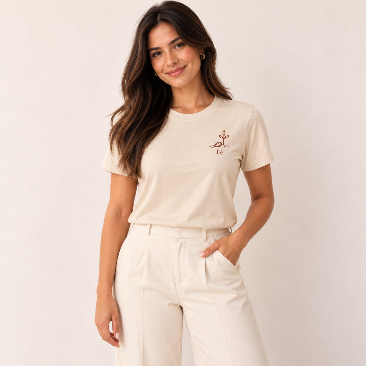 Camiseta Fé que Move Montanhas – Areia